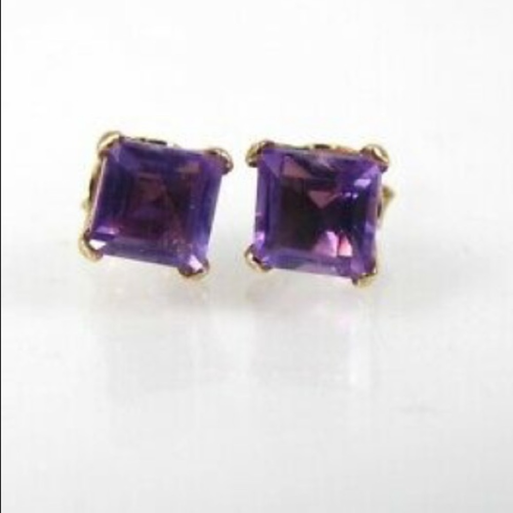 ❌❌❌SOLD❌❌❌❌10  KARAT YELLOW GOLD AMETHYST EARRINGS - Picture 3 of 8